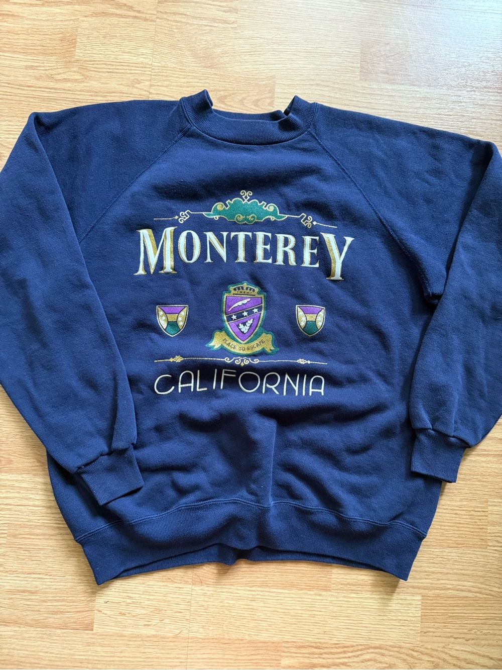 Vintage 90s Hanes Monterey California Crewneck L